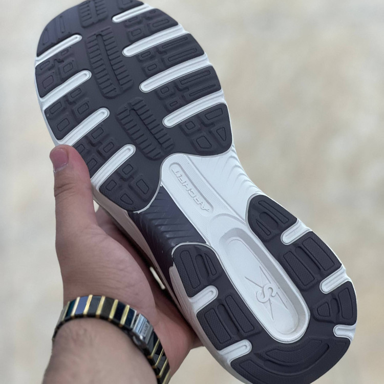 کتونی مسترکوالیتی اسکیچرز گو ران Skechers gorun / ضمانت ویتنام و کیفیت / سایز ۴۰ الا ۴۵
