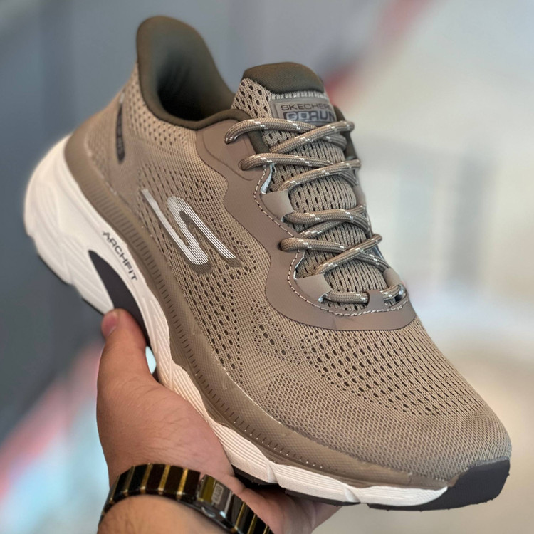 کتونی مسترکوالیتی اسکیچرز گو ران Skechers gorun / ضمانت ویتنام و کیفیت / سایز ۴۰ الا ۴۵