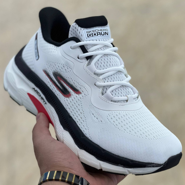 کتونی مسترکوالیتی اسکیچرز گو ران Skechers gorun / ضمانت ویتنام و کیفیت / سایز ۴۰ الا ۴۵