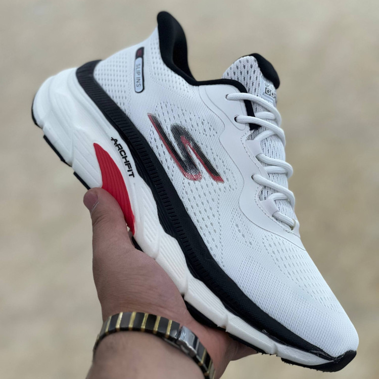 کتونی مسترکوالیتی اسکیچرز گو ران Skechers gorun / ضمانت ویتنام و کیفیت / سایز ۴۰ الا ۴۵