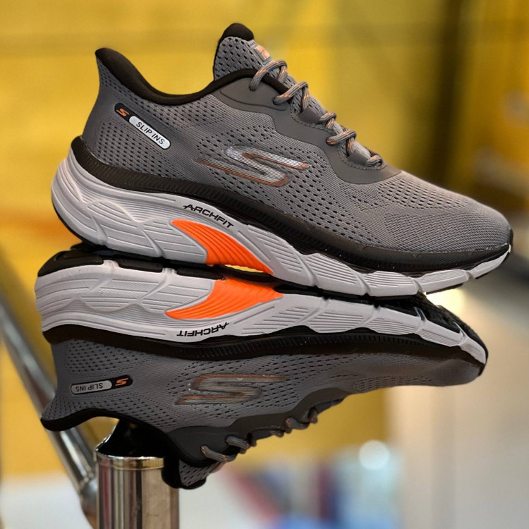 کتونی مسترکوالیتی اسکیچرز گو ران Skechers gorun / ضمانت ویتنام و کیفیت / سایز ۴۰ الا ۴۵