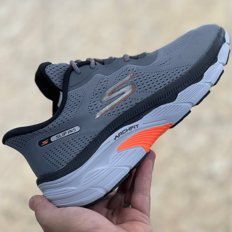کتونی مسترکوالیتی اسکیچرز گو ران Skechers gorun / ضمانت ویتنام و کیفیت / سایز ۴۰ الا ۴۵