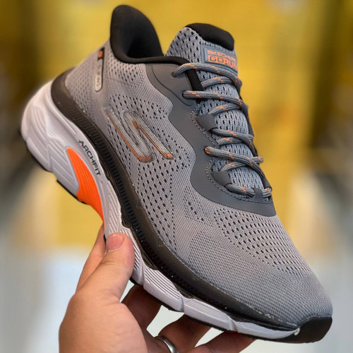 کتونی مسترکوالیتی اسکیچرز گو ران Skechers gorun / ضمانت ویتنام و کیفیت / سایز ۴۰ الا ۴۵