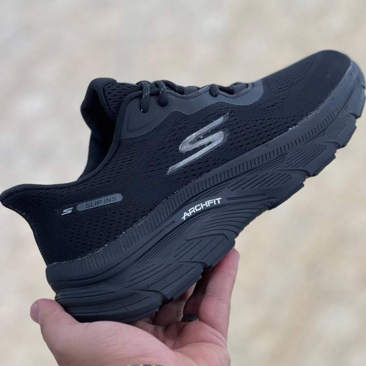 کتونی مسترکوالیتی اسکیچرز گو ران Skechers gorun / ضمانت ویتنام و کیفیت / سایز ۴۰ الا ۴۵
