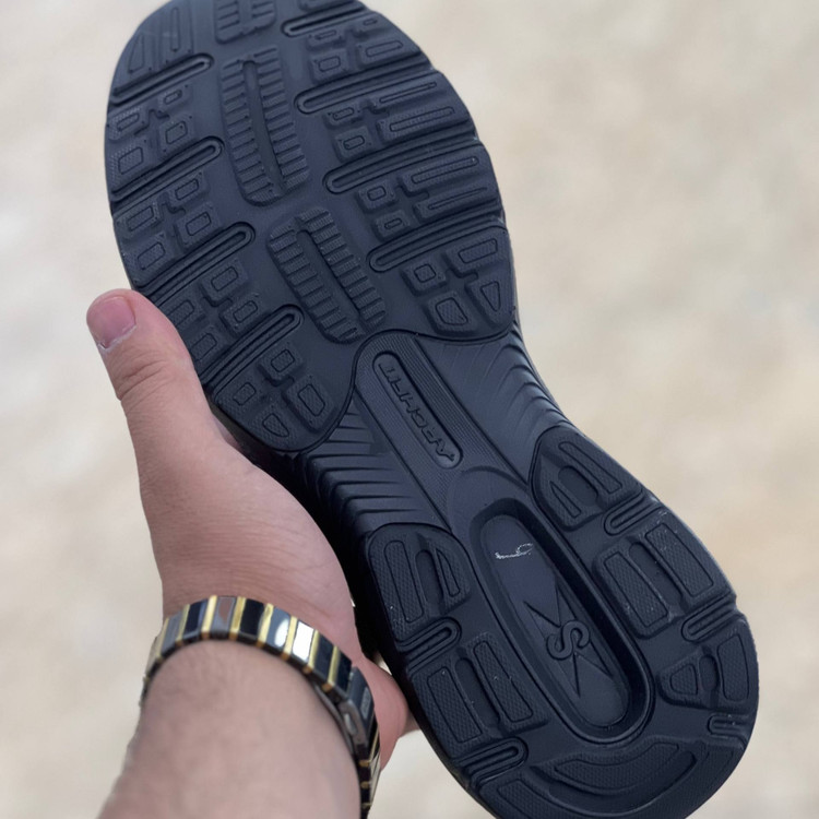 کتونی مسترکوالیتی اسکیچرز گو ران Skechers gorun / ضمانت ویتنام و کیفیت / سایز ۴۰ الا ۴۵