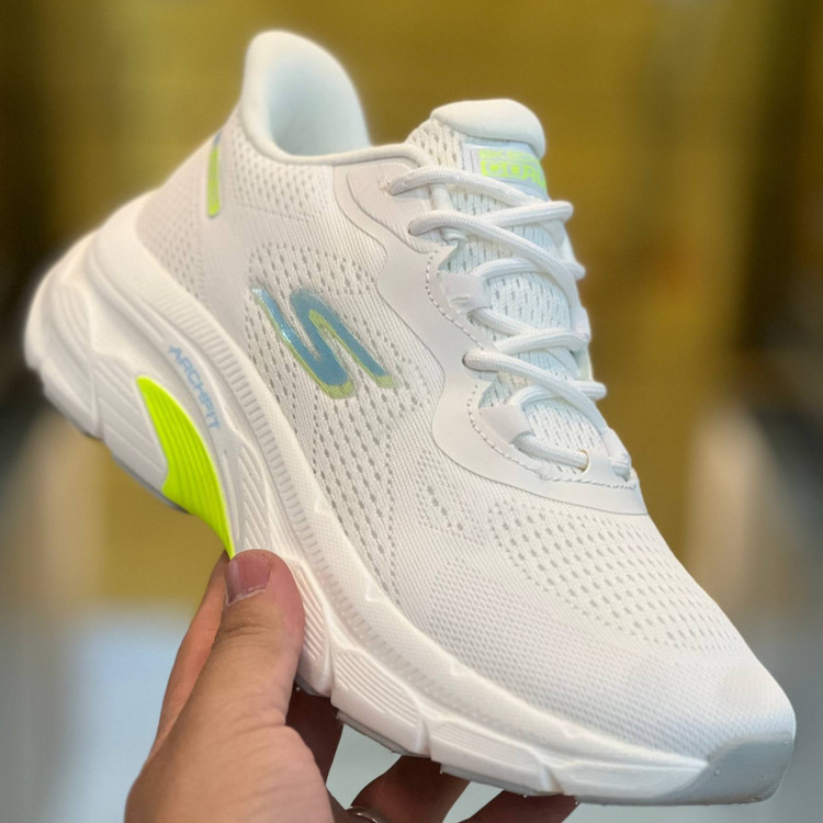 کتونی مسترکوالیتی زنانه اسکیچرز گو ران Skechers gorun / ضمانت ویتنام و کیفیت / سایز ۳۷ الا ۴۰
