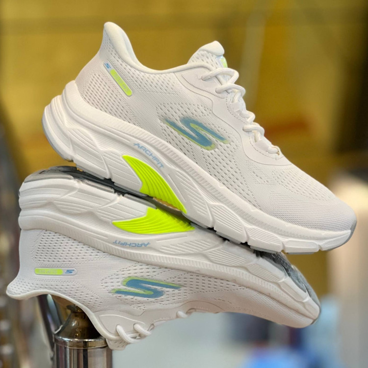 کتونی مسترکوالیتی زنانه اسکیچرز گو ران Skechers gorun / ضمانت ویتنام و کیفیت / سایز ۳۷ الا ۴۰