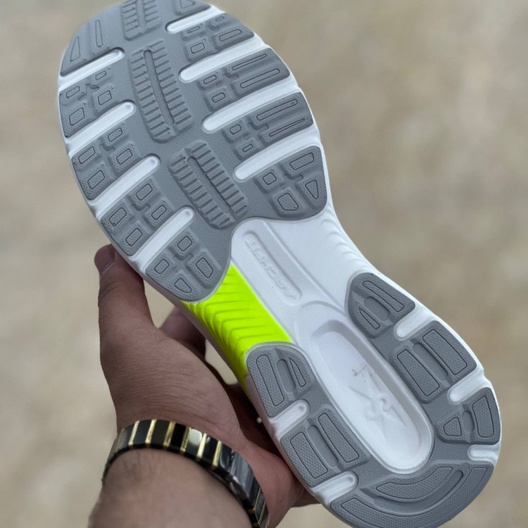 کتونی مسترکوالیتی زنانه اسکیچرز گو ران Skechers gorun / ضمانت ویتنام و کیفیت / سایز ۳۷ الا ۴۰
