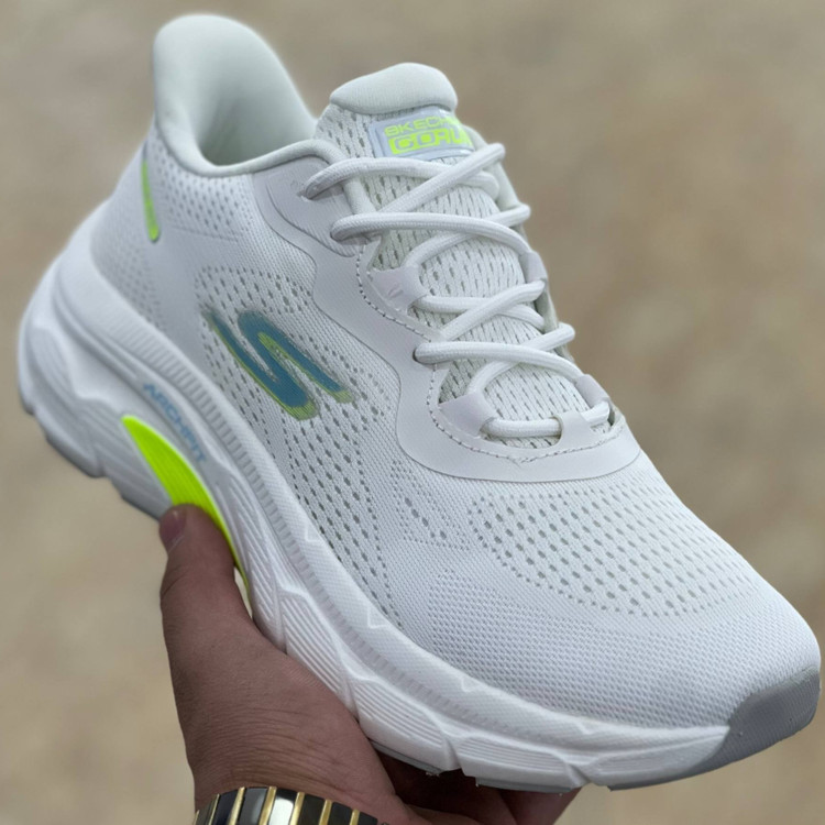 کتونی مسترکوالیتی زنانه اسکیچرز گو ران Skechers gorun / ضمانت ویتنام و کیفیت / سایز ۳۷ الا ۴۰