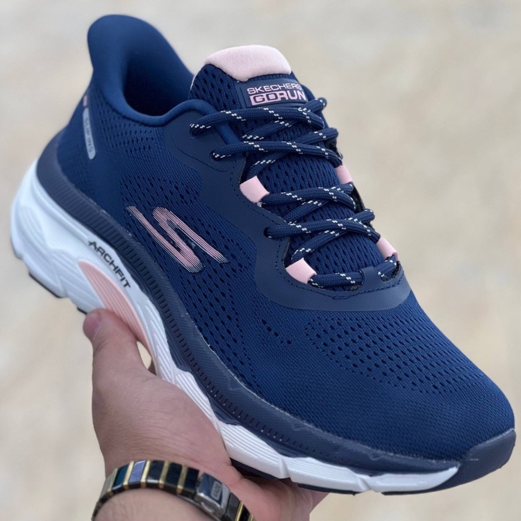 کتونی مسترکوالیتی زنانه اسکیچرز گو ران Skechers gorun / ضمانت ویتنام و کیفیت / سایز ۳۷ الا ۴۰
