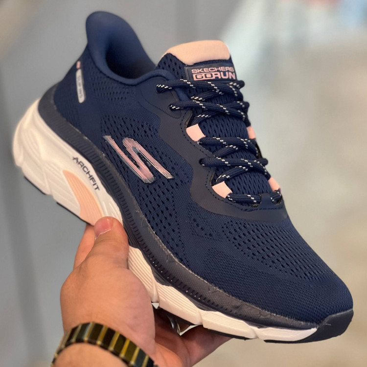 کتونی مسترکوالیتی زنانه اسکیچرز گو ران Skechers gorun / ضمانت ویتنام و کیفیت / سایز ۳۷ الا ۴۰