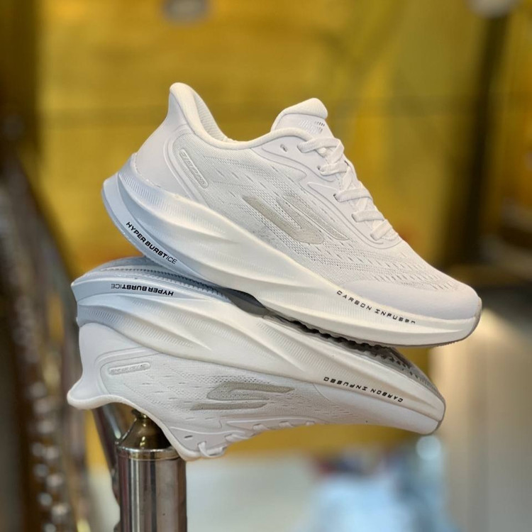 کتونی ویتنامی زنانه اسکیچرز هایپر برست Skechers hyper burst / مسترکوالیتی ضمانت کیفیت / سایز ۳۷ تا ۴۰