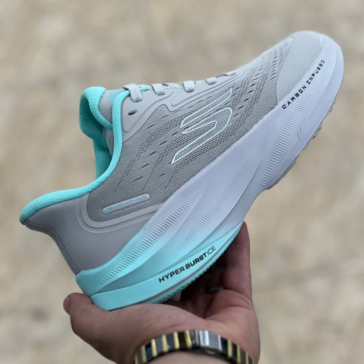 کتونی ویتنامی زنانه اسکیچرز هایپر برست Skechers hyper burst / مسترکوالیتی ضمانت کیفیت / سایز ۳۷ تا ۴۰
