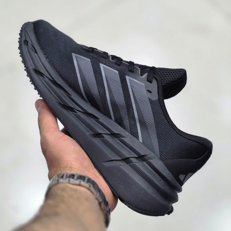 کتونی مسترکوالیتی آدیداس ادیستار ۳ Adidas Adistar 3 / ضمانت کیفیت / سایز ۴۰ الا ۴۵