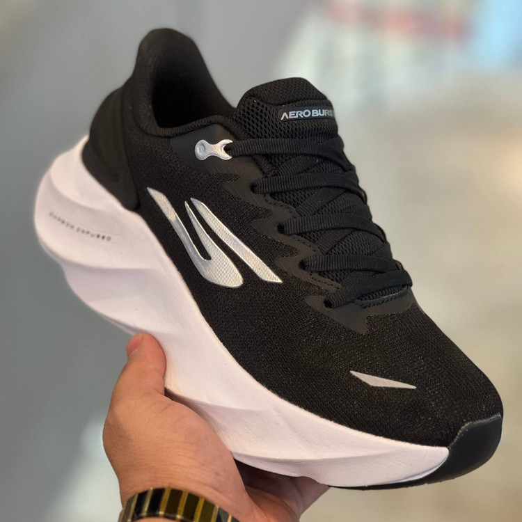 کتونی مسترکوالیتی زنانه اسکیچرز ایروبارست Skechers Aero burst / ضمانت ویتنام و کیفیت / سایز ۳۷ الا ۴۰