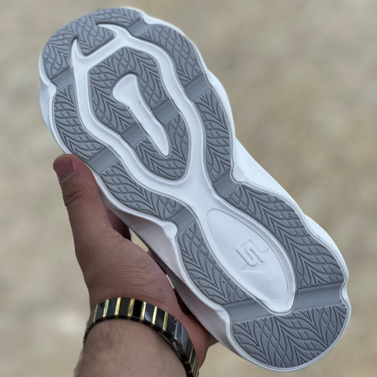 کتونی مسترکوالیتی زنانه اسکیچرز ایروبارست Skechers Aero burst / ضمانت ویتنام و کیفیت / سایز ۳۷ الا ۴۰