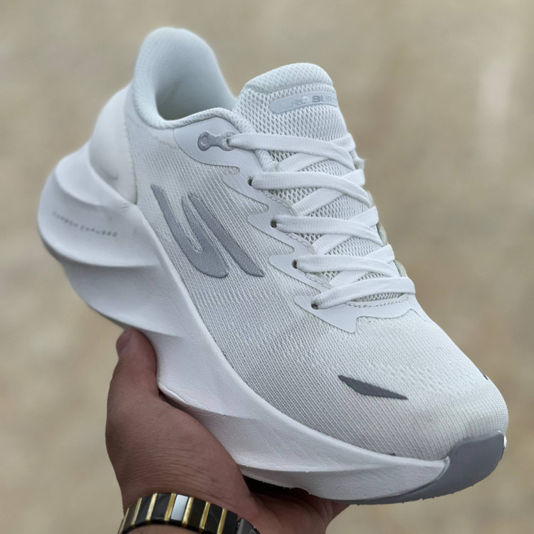 کتونی مسترکوالیتی زنانه اسکیچرز ایروبارست Skechers Aero burst / ضمانت ویتنام و کیفیت / سایز ۳۷ الا ۴۰