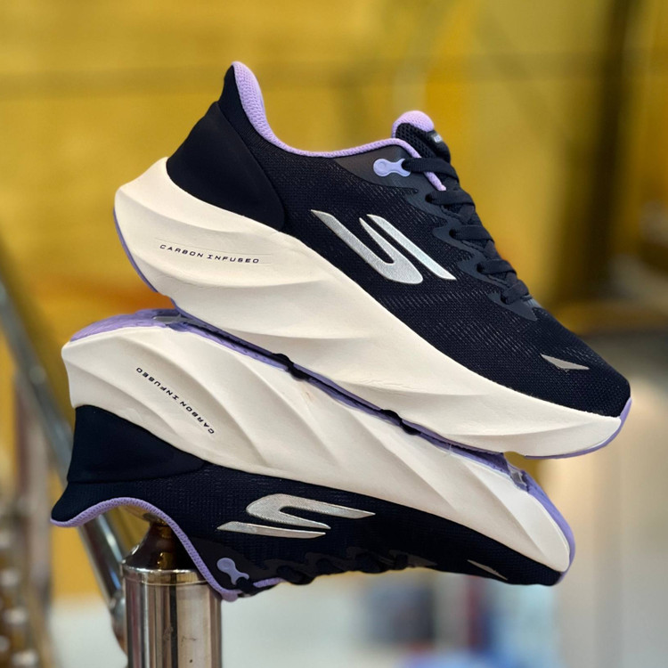 کتونی مسترکوالیتی زنانه اسکیچرز ایروبارست Skechers Aero burst / ضمانت ویتنام و کیفیت / سایز ۳۷ الا ۴۰
