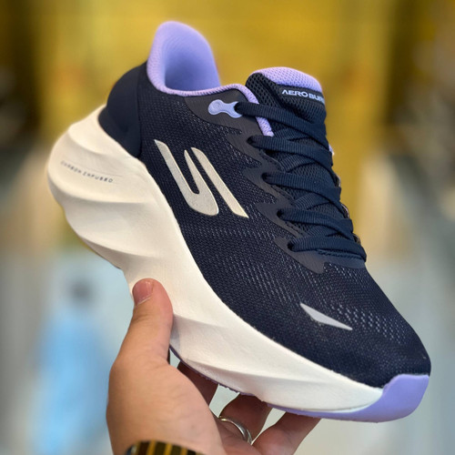 کتونی مسترکوالیتی زنانه اسکیچرز ایروبارست Skechers Aero burst / ضمانت ویتنام و کیفیت / سایز ۳۷ الا ۴۰