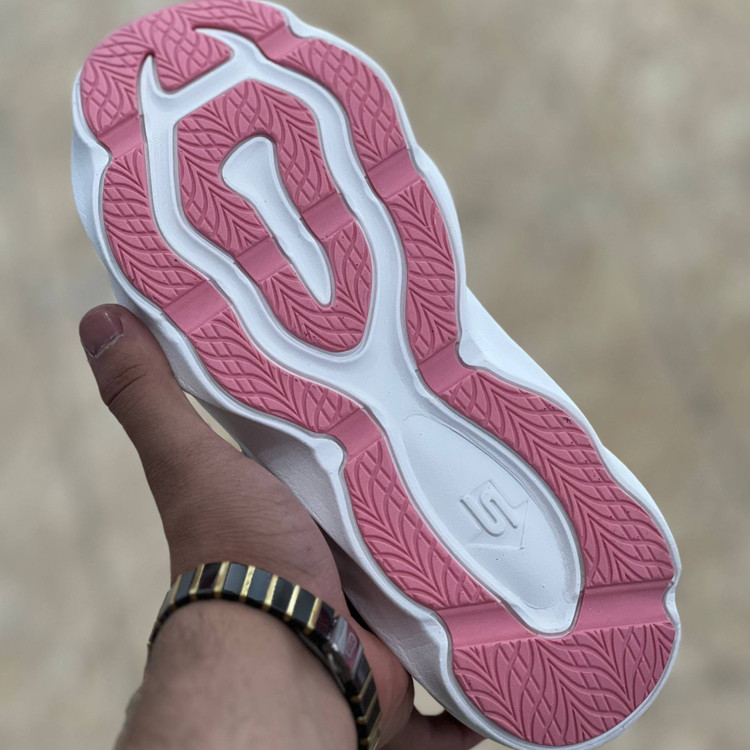 کتونی مسترکوالیتی زنانه اسکیچرز ایروبارست Skechers Aero burst / ضمانت ویتنام و کیفیت / سایز ۳۷ الا ۴۰