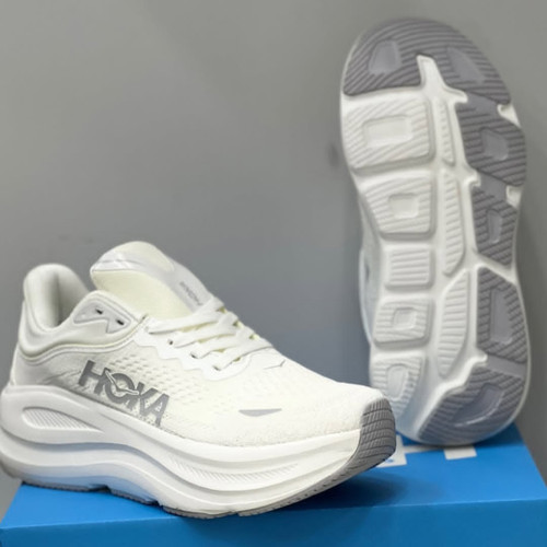 کتونی مسترکوالیتی هوکا باندی ۹ hoka bondi 9 / ضمانت ویتنامی و کیفیت / سایز ۴۰ الا ۴۵