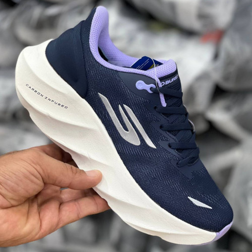 کتونی مسترکوالیتی زنانه اسکیچرز ایروبارست Skechers Aero burst / ضمانت ویتنام و کیفیت / سایز ۳۷ الا ۴۰