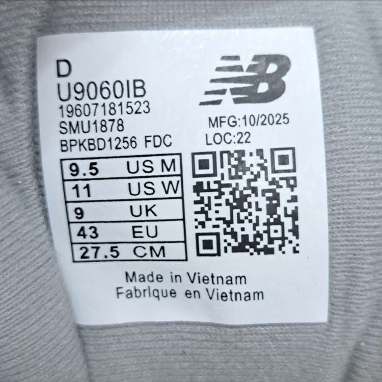 کتونی مسترکوالیتی نیوبالانس ۹۰۶۰ newbalance 9060 / ضمانت کیفیت و ویتنام 2025 / سایز ۴۰ الا ۴۵