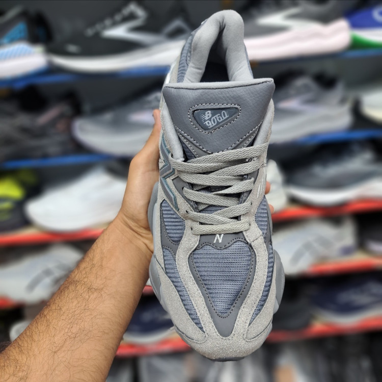 کتونی مسترکوالیتی نیوبالانس ۹۰۶۰ newbalance 9060 / ضمانت کیفیت و ویتنام 2025 / سایز ۴۰ الا ۴۵