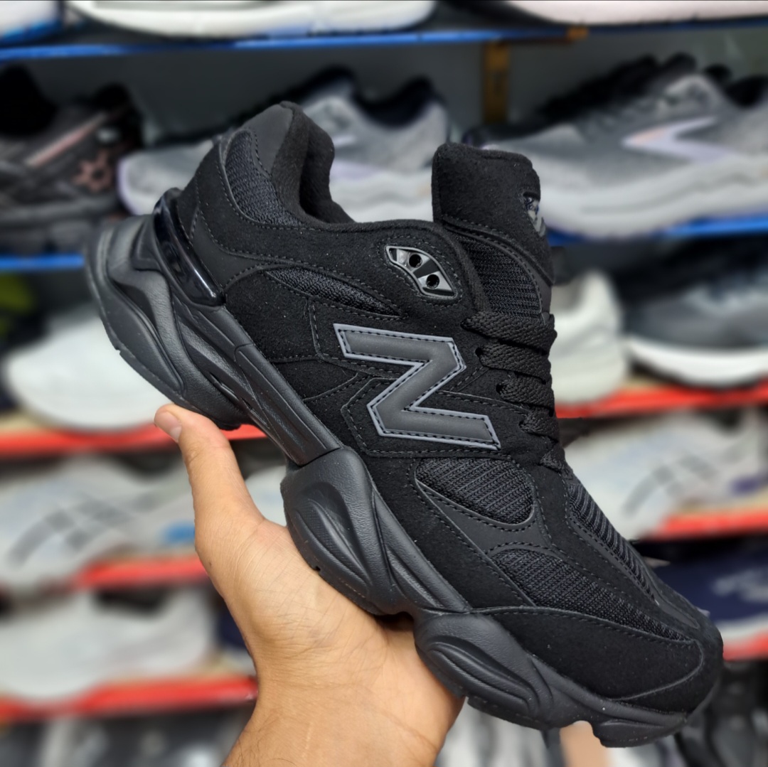 کتونی مسترکوالیتی نیوبالانس ۹۰۶۰ newbalance 9060 / ضمانت کیفیت و ویتنام 2025 / سایز ۴۰ الا ۴۵