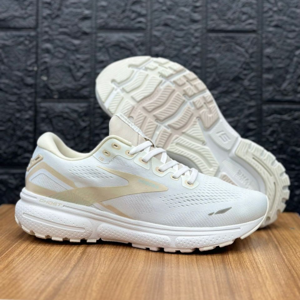 کتونی مسترکوالیتی ست زنانه و مردانه بروکس گاست ۱۵ Brooks ghost 15 / ضمانت کیفیت و ویتنام / سایز ۳۶ الا ۴۵