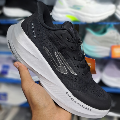 کتونی ویتنامی زنانه اسکیچرز هایپر برست Skechers hyper burst / مسترکوالیتی ضمانت کیفیت / سایز ۳۷ تا ۴۰