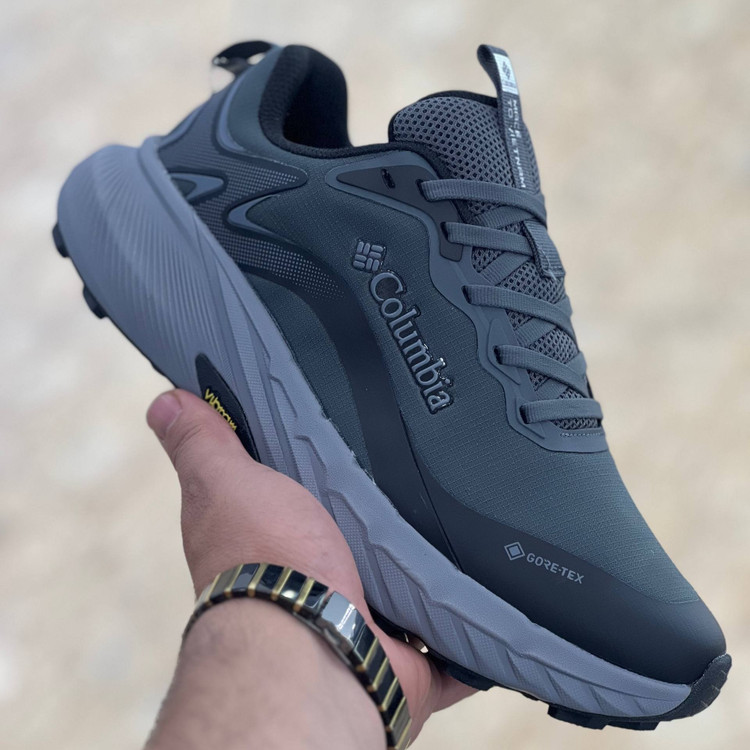 کتونی مسترکوالیتی کلمبیا گورتکس Colombia goretex / زیره ویبرام / ضمانت ویتنامی و کیفیت / سایز ۴۰ الا ۴۵