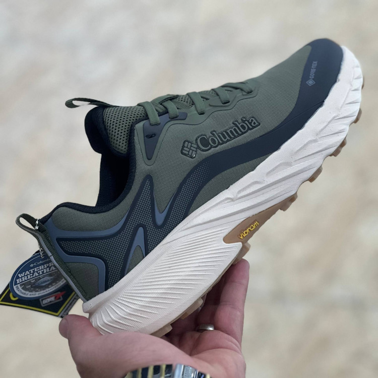 کتونی مسترکوالیتی کلمبیا گورتکس Colombia goretex / زیره ویبرام / ضمانت ویتنامی و کیفیت / سایز ۴۰ الا ۴۵