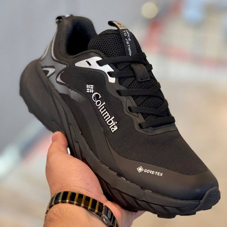 کتونی مسترکوالیتی کلمبیا گورتکس Colombia goretex / زیره ویبرام / ضمانت ویتنامی و کیفیت / سایز ۴۰ الا ۴۵