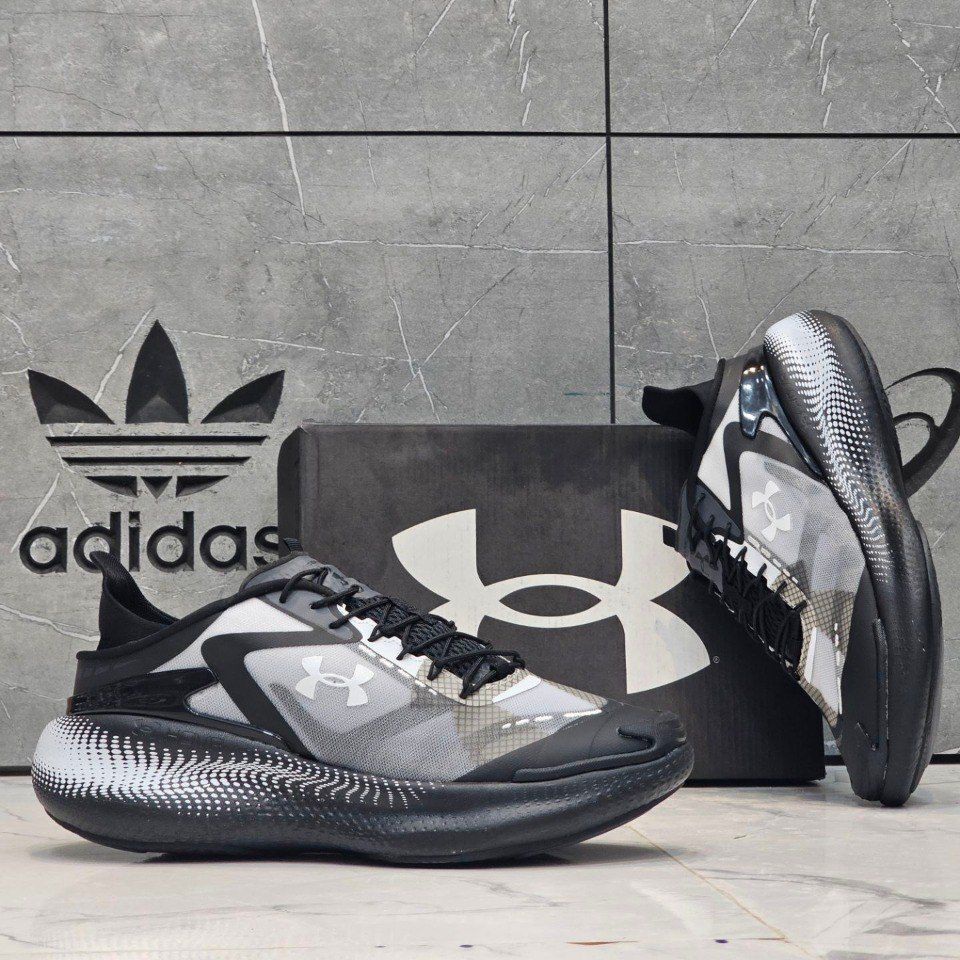 کتونی مسترکوالیتی اندر آرمور اکو Under armour Echo / ضمانت ویتنام و کیفیت / سایز ۴۰ الا ۴۵