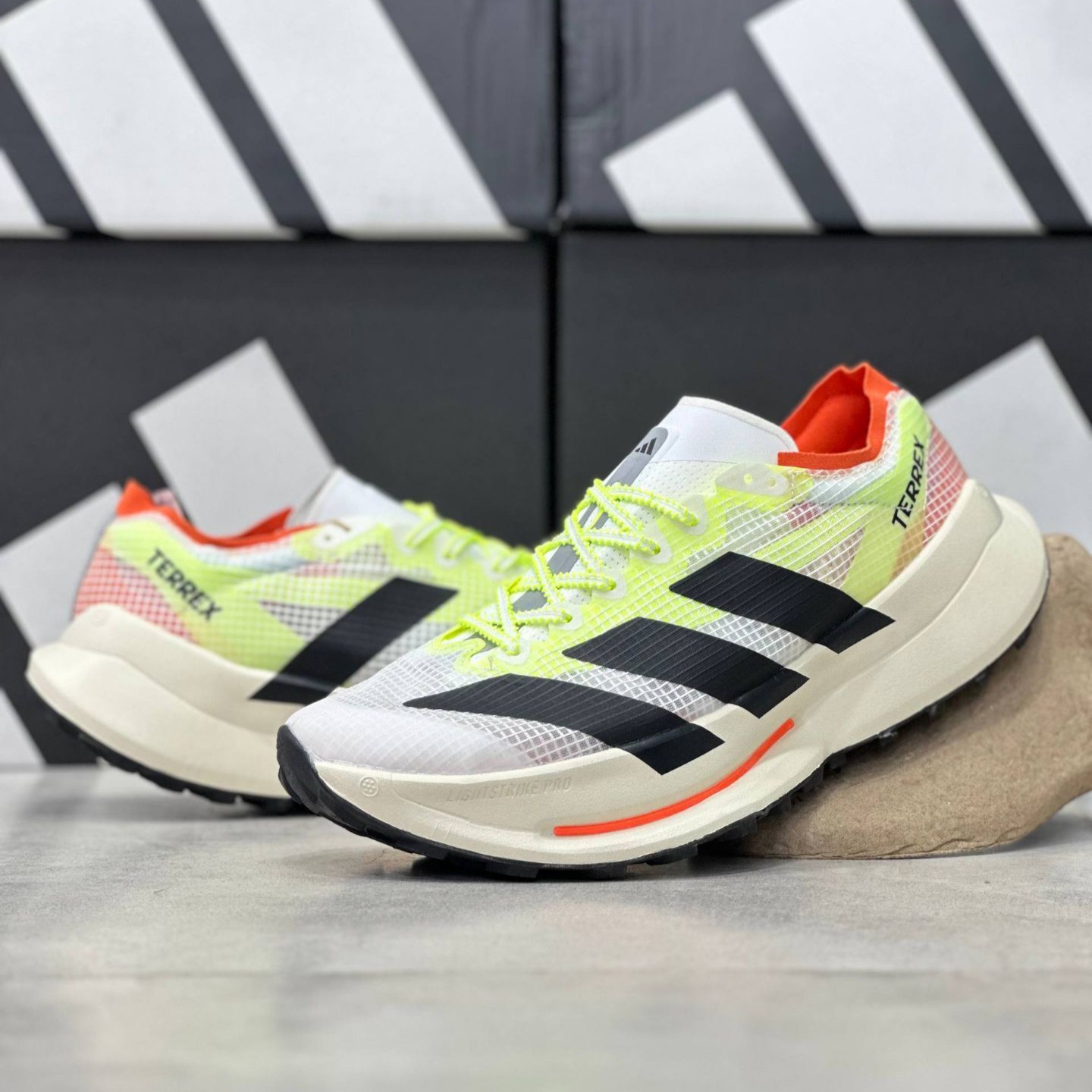 کتونی مسترکوالیتی آدیداس ترکس اسپید الترا ۲ Adidas terrex speed ultra 2 / ضمانت ویتنام و کیفیت / سایز ۴۰ الا ۴۵