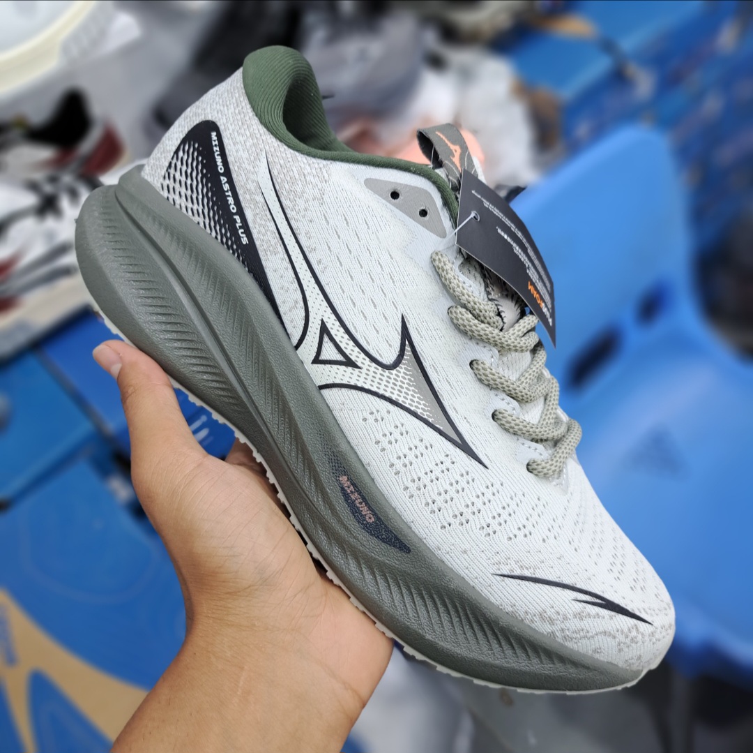کتونی رانینگ میزانو آسترو پلاس Mizuno astro plus / ضمانت کیفیت / سایز ۴۰ الا ۴۵