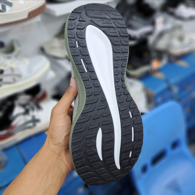 کتونی رانینگ میزانو آسترو پلاس Mizuno astro plus / ضمانت کیفیت / سایز ۴۰ الا ۴۵