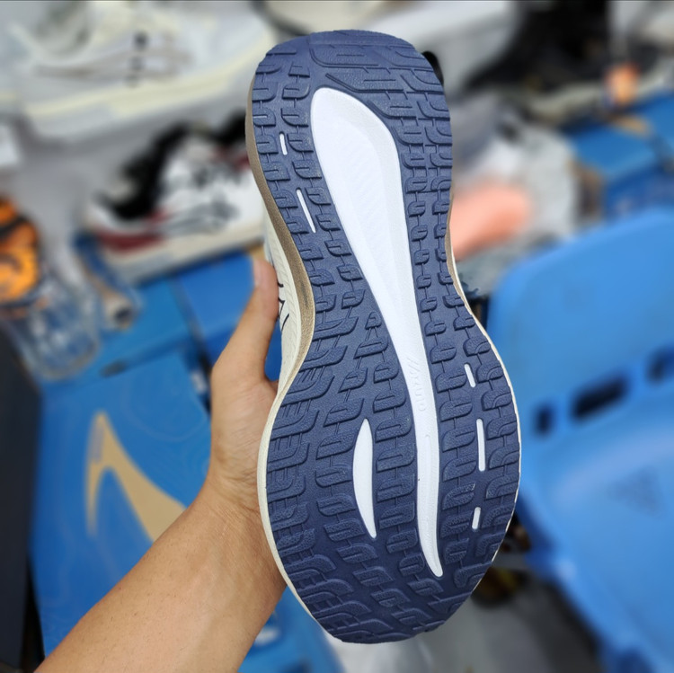 کتونی رانینگ میزانو آسترو پلاس Mizuno astro plus / ضمانت کیفیت / سایز ۴۰ الا ۴۵