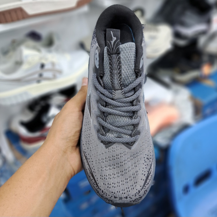 کتونی رانینگ میزانو آسترو پلاس Mizuno astro plus / ضمانت کیفیت / سایز ۴۰ الا ۴۵