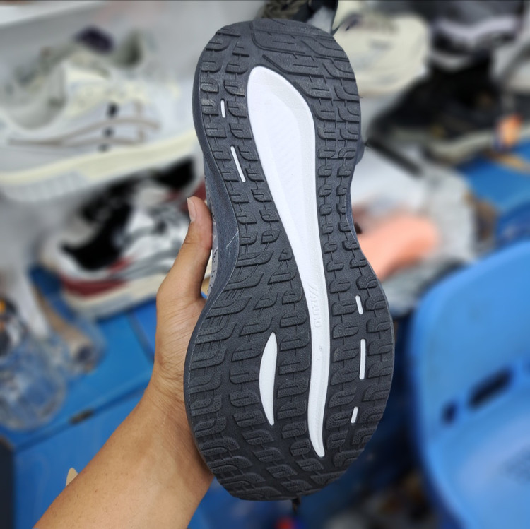 کتونی رانینگ میزانو آسترو پلاس Mizuno astro plus / ضمانت کیفیت / سایز ۴۰ الا ۴۵