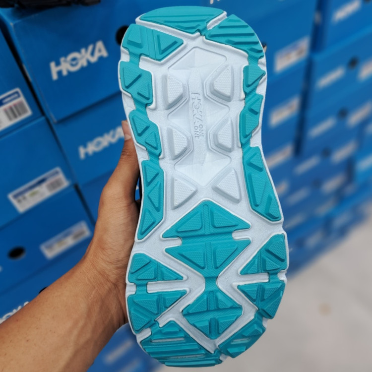 کتونی مسترکوالیتی تریل رانینگ هوکا وان وان استین سون آرت ۶ hoka one one stinson art 6 / ضمانت کیفیت و ویتنام / سایز ۴۰ الا ۴۵
