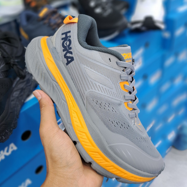 کتونی مسترکوالیتی تریل رانینگ هوکا وان وان استین سون آرت ۶ hoka one one stinson art 6 / ضمانت کیفیت و ویتنام / سایز ۴۰ الا ۴۵