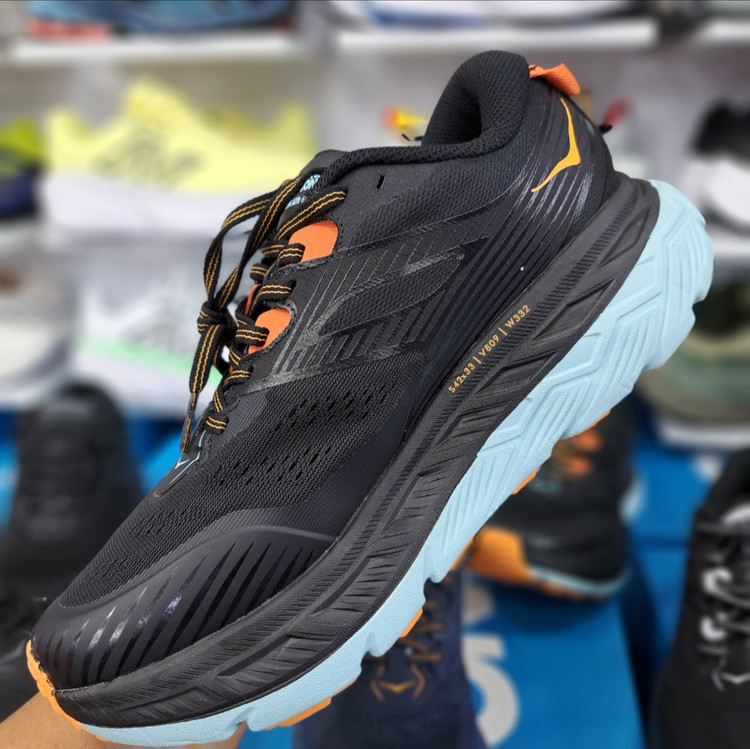 کتونی مسترکوالیتی تریل رانینگ هوکا وان وان استین سون آرت ۶ hoka one one stinson art 6 / ضمانت کیفیت و ویتنام / سایز ۴۰ الا ۴۵