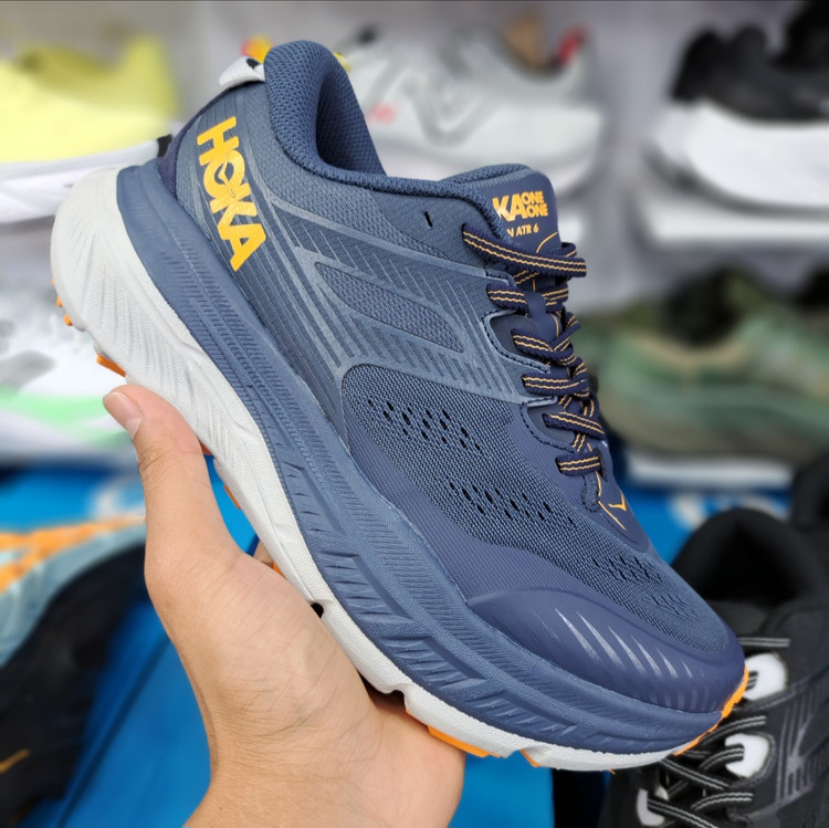 کتونی مسترکوالیتی تریل رانینگ هوکا وان وان استین سون آرت ۶ hoka one one stinson art 6 / ضمانت کیفیت و ویتنام / سایز ۴۰ الا ۴۵