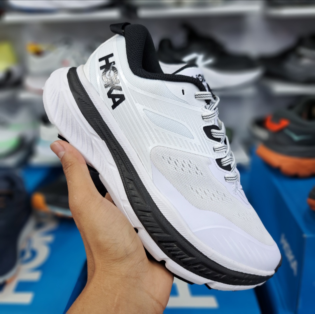 کتونی مسترکوالیتی تریل رانینگ هوکا وان وان استین سون آرت ۶ hoka one one stinson art 6 / ضمانت کیفیت و ویتنام / سایز ۴۰ الا ۴۵