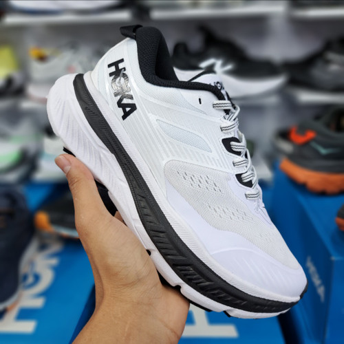 کتونی مسترکوالیتی تریل رانینگ هوکا وان وان استین سون آرت ۶ hoka one one stinson art 6 / ضمانت کیفیت و ویتنام / سایز ۴۰ الا ۴۵