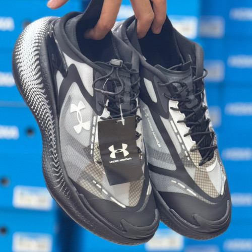 کتونی مسترکوالیتی اندر آرمور اکو Under armour Echo / ضمانت ویتنام و کیفیت / سایز ۴۰ الا ۴۵