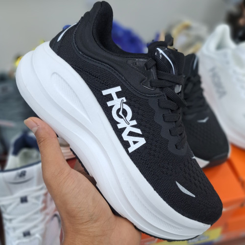 کتونی مردانه رانینگ و پیاده روی هوکا باندی ۹ hoka bondi 9 / ضمانت ویتنامی و کیفیت / سایز ۴۰ الا ۴۵