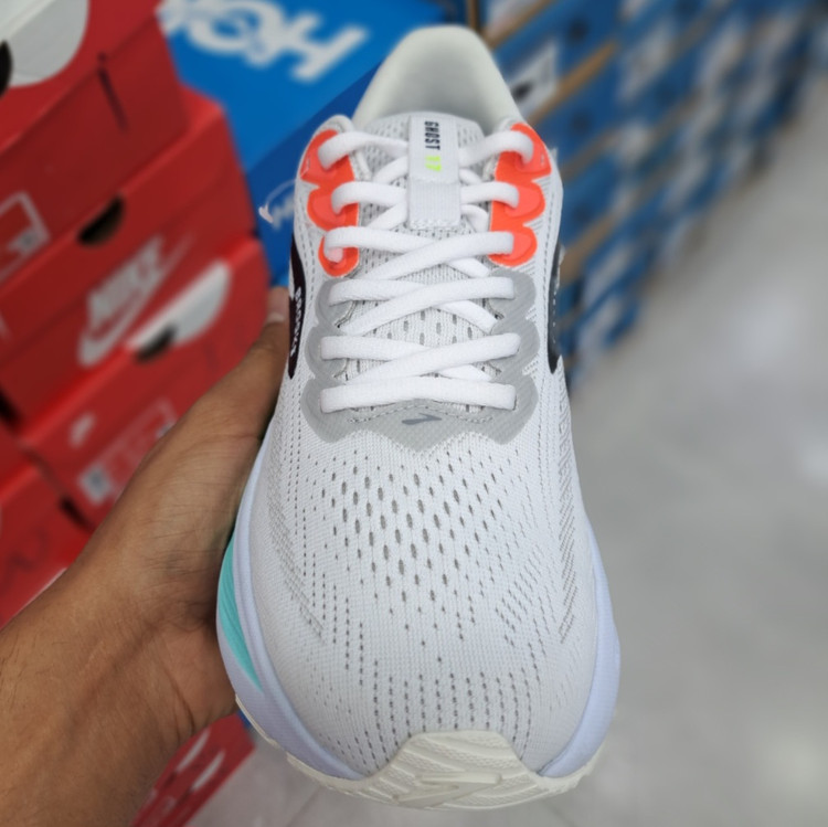 کتونی ویتنامی ست زنانه و مردانه بروکس گاست ۱۷ Brooks ghost 17 / ضمانت کیفیت / سایز ۳۹ تا ۴۵